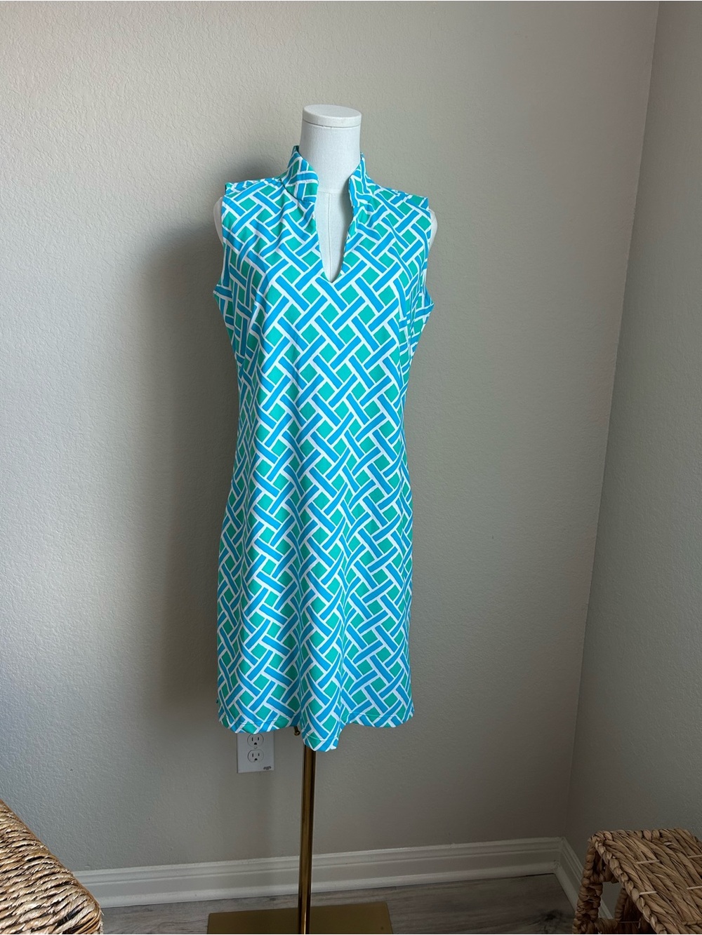 Katherine Way Aqua & White Geo-Print Sleeveless Dress